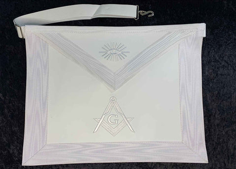 Image of MM Dress Aprons