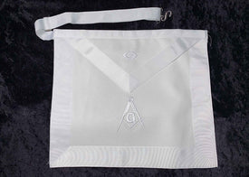 MM Dress Aprons